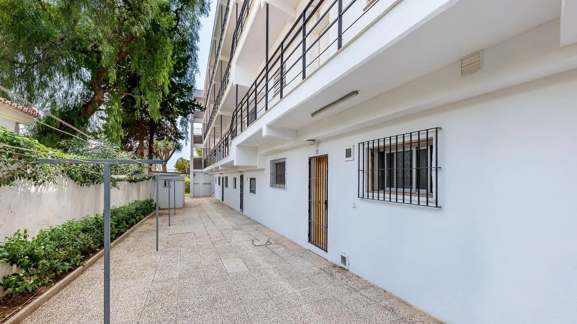 Benalmadena Puerto Marina Vacation Apartment 1 Minute From The Beach Spain